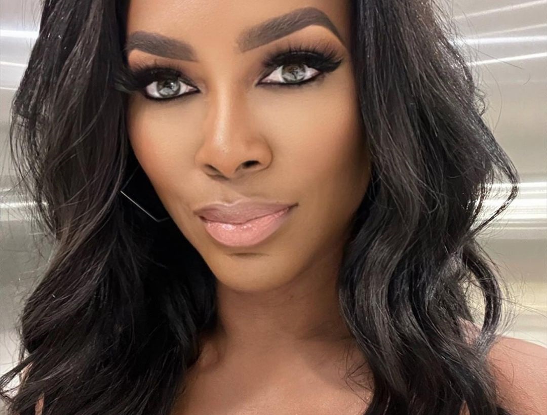 Kenya moore 30 hottest pics, kenya moore 30 instagram