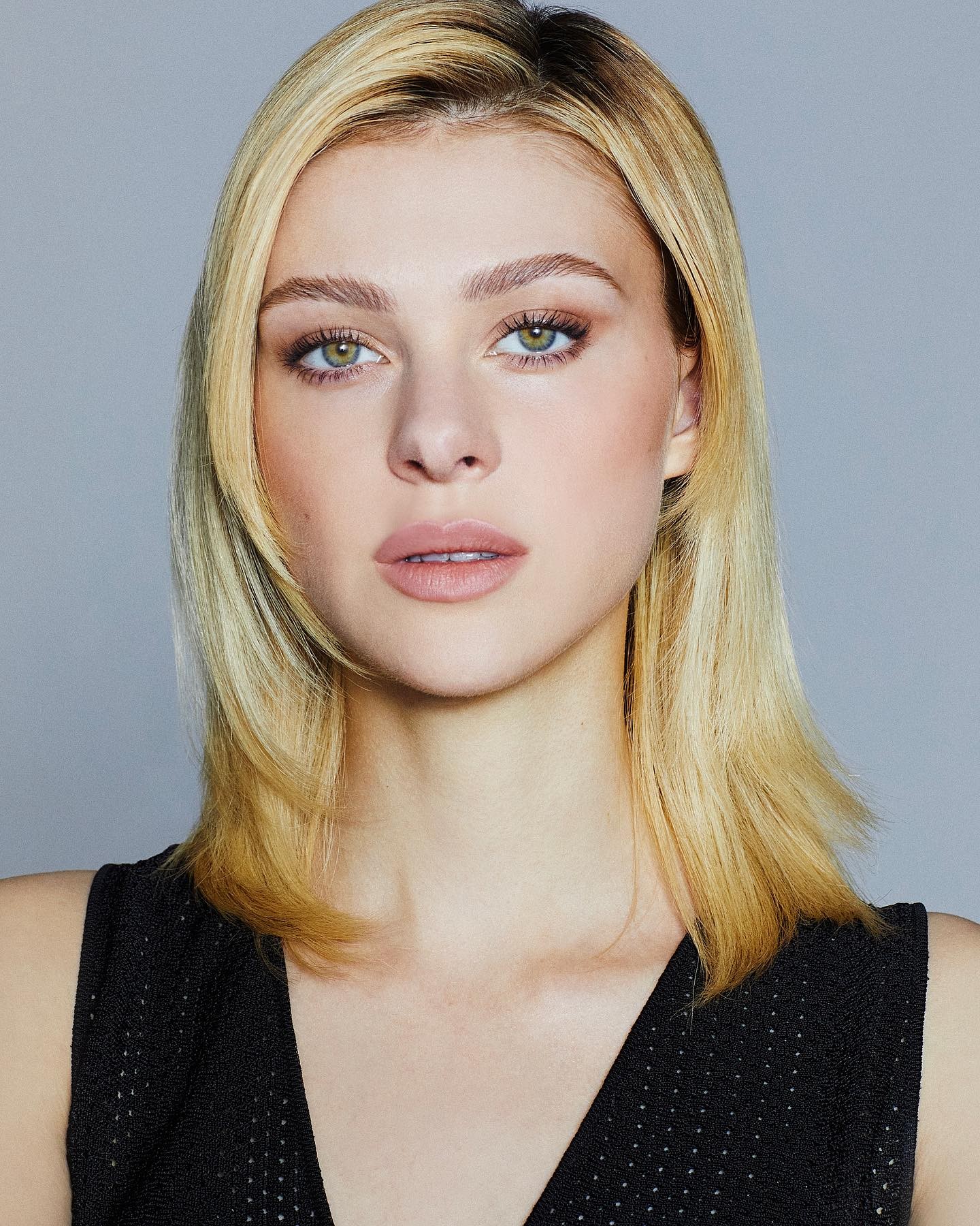 Nicola anne peltz beckham 16 hottest pics, nicola anne peltz beckham 16 instagram