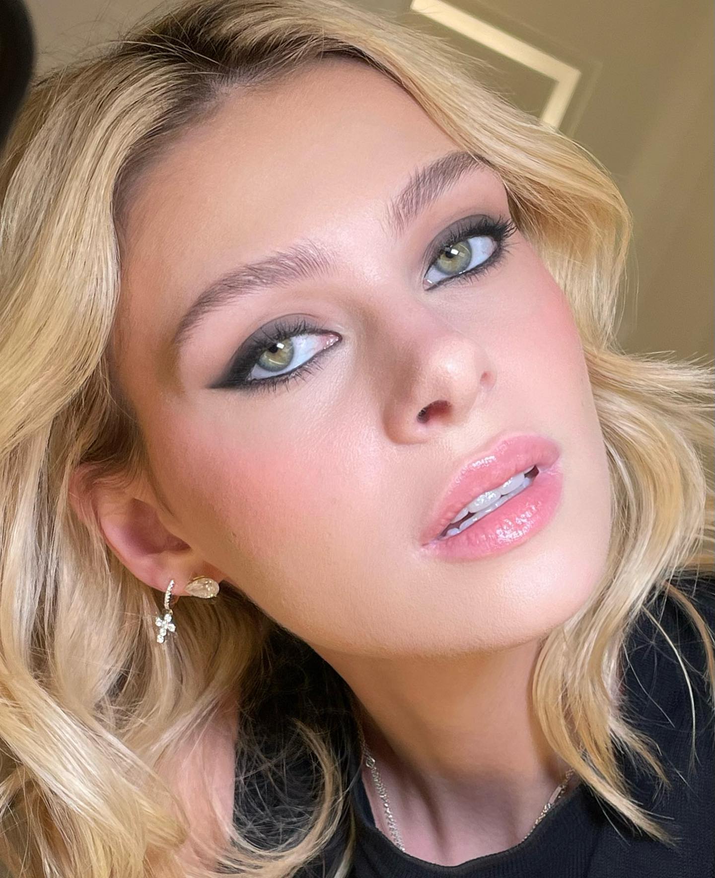 Nicola anne peltz beckham 28 hottest pics, nicola anne peltz beckham 28 instagram