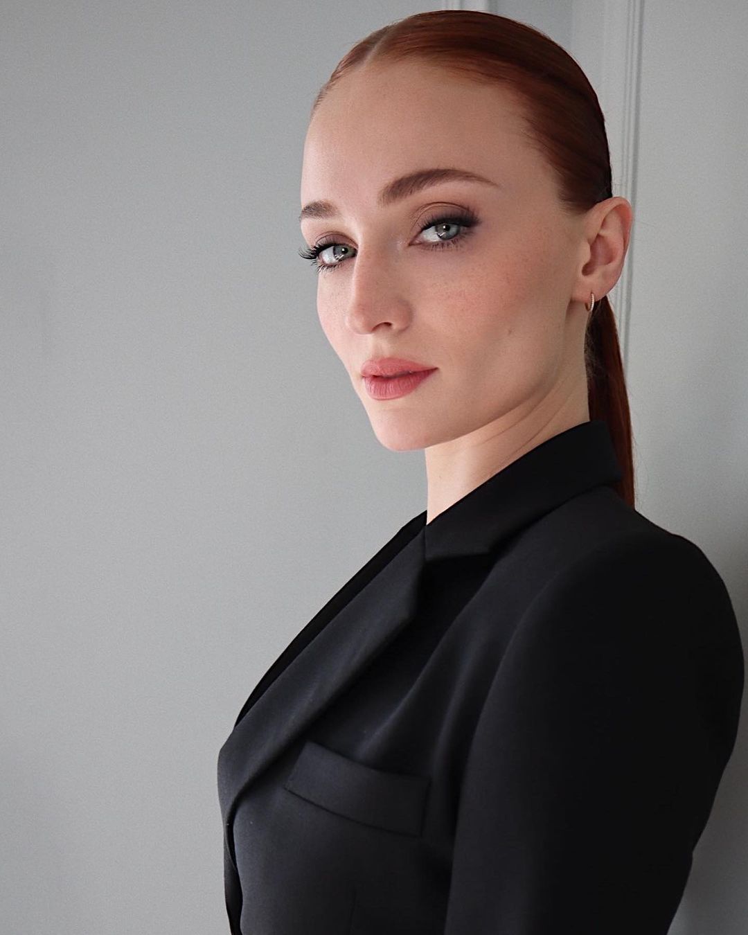 Sophie turner 16 hottest pics, sophie turner 16 instagram