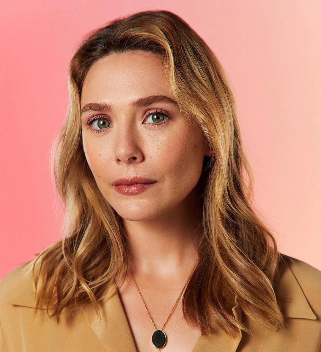 Elizabeth olsen 30 hottest pics, elizabeth olsen 30 instagram