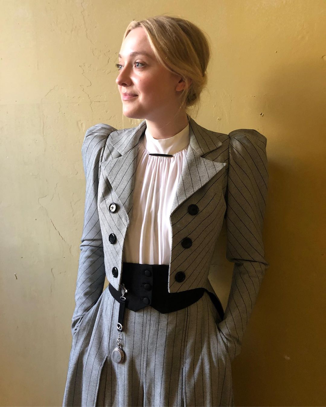 Dakota fanning 10 hottest pics, dakota fanning 10 instagram