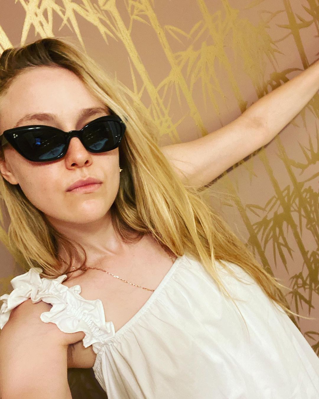 Dakota fanning 28 hottest pics, dakota fanning 28 instagram