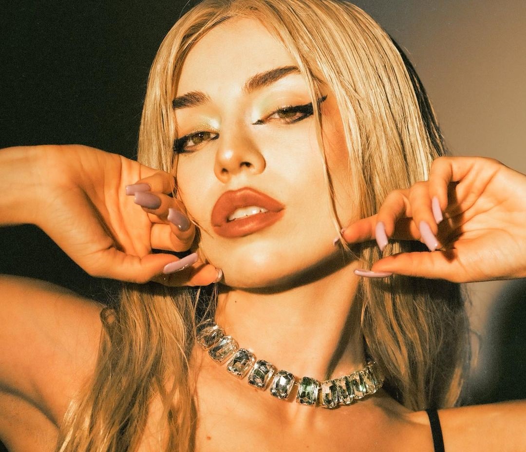 Ava max 34 hottest pics, ava max 34 instagram