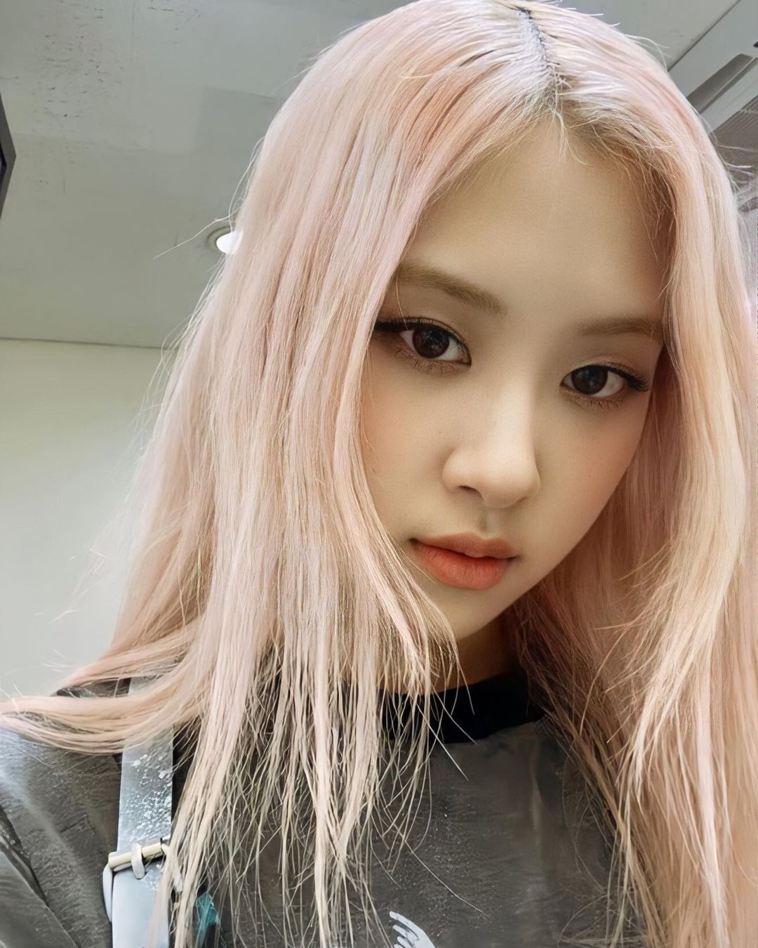 Roseanne park 26 hottest pics, roseanne park 26 instagram