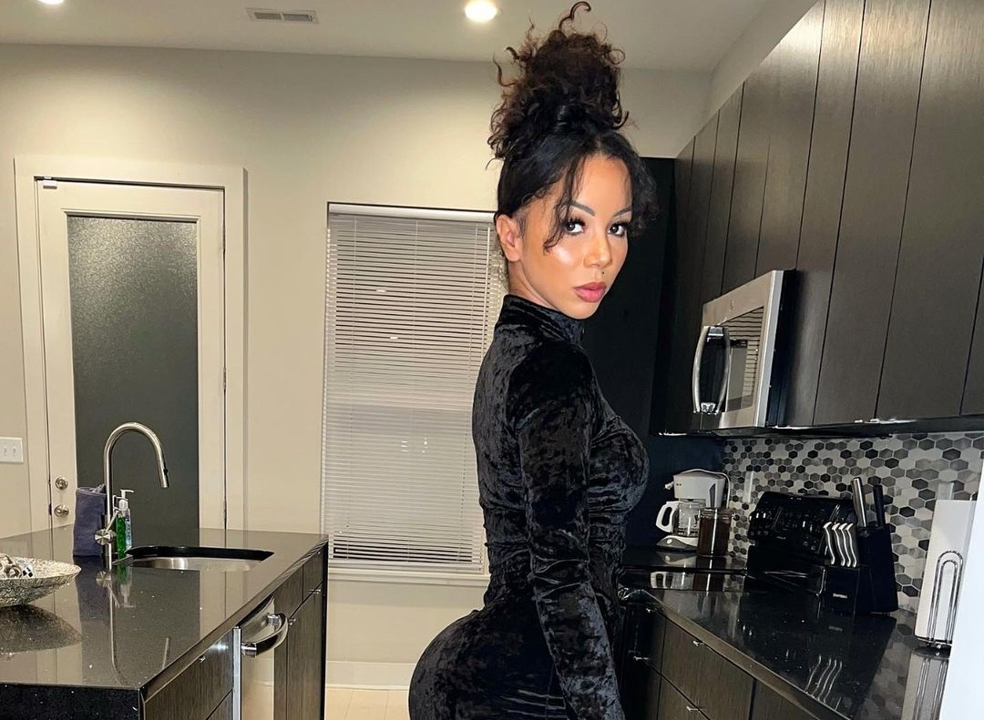 Brittany renner 26 hottest pics, brittany renner 26 instagram