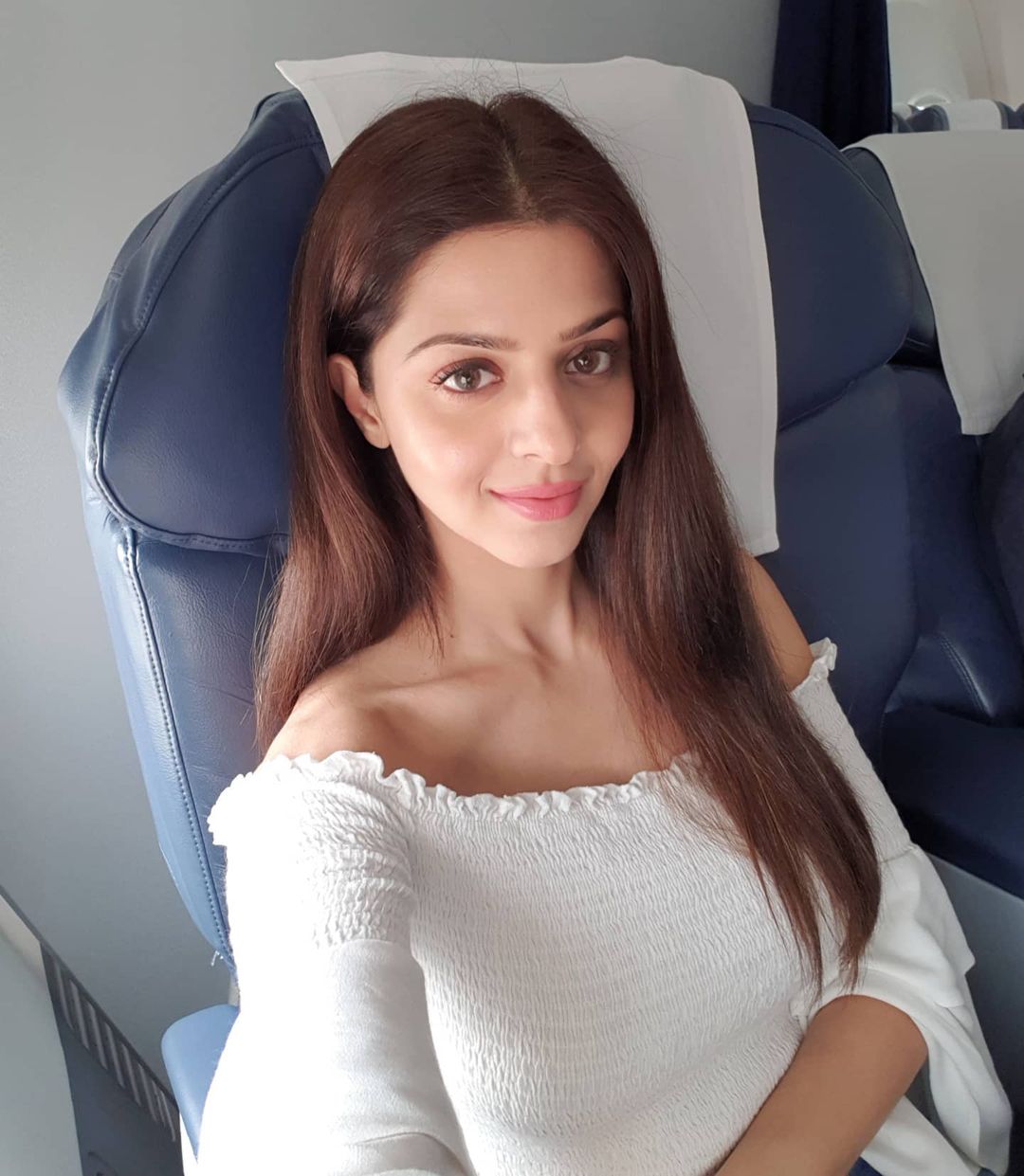 Vedhika4u 20 hottest pics, vedhika4u 20 instagram