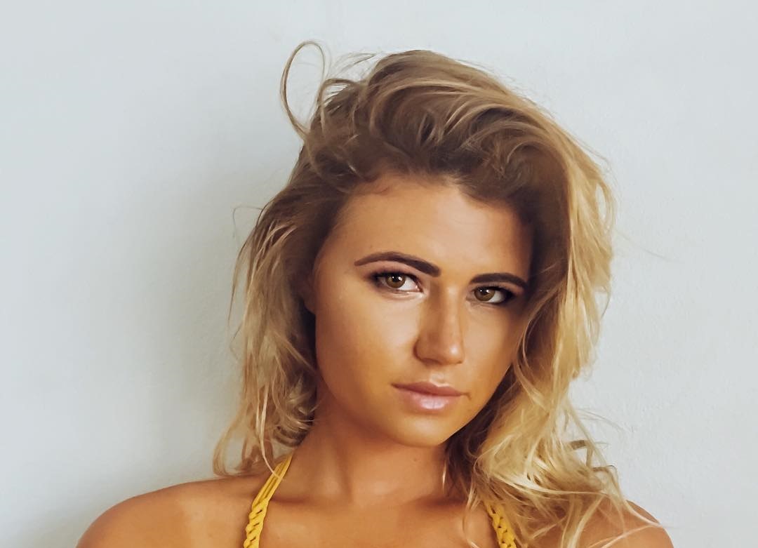 Holly-daze coffey 18 hottest pics, holly-daze coffey 18 instagram