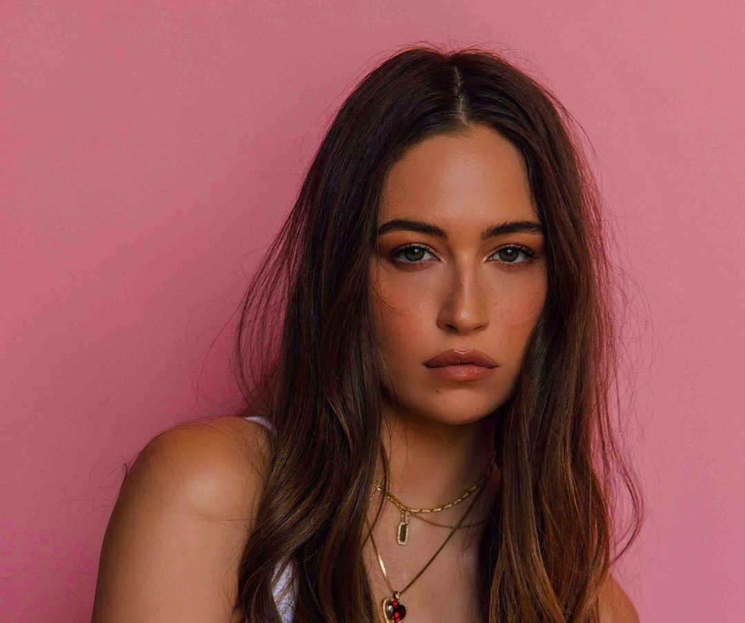 Elsie Hewitt biography, 28 Photos, Age, Height, Real Name, Instagram ...