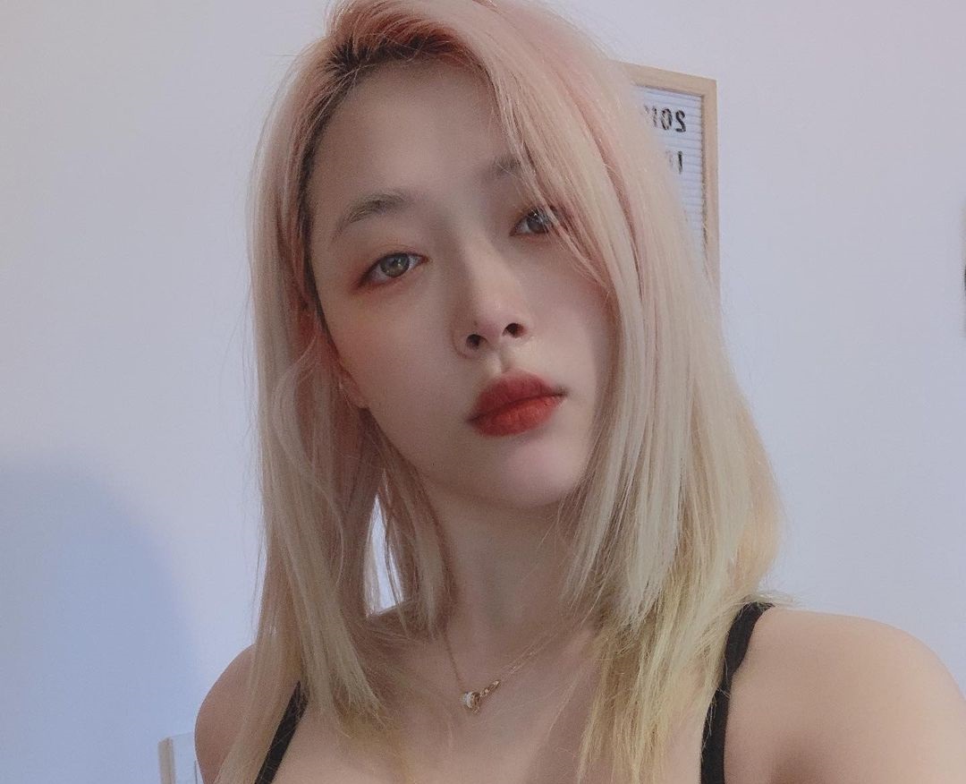 Sulli 30 hottest pics, sulli 30 instagram