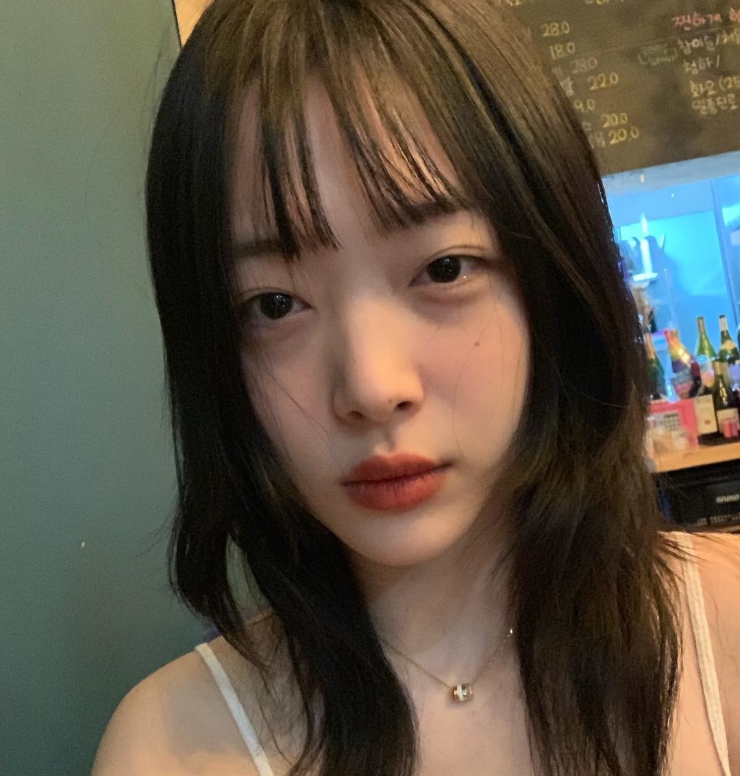 Sulli 32 hottest pics, sulli 32 instagram