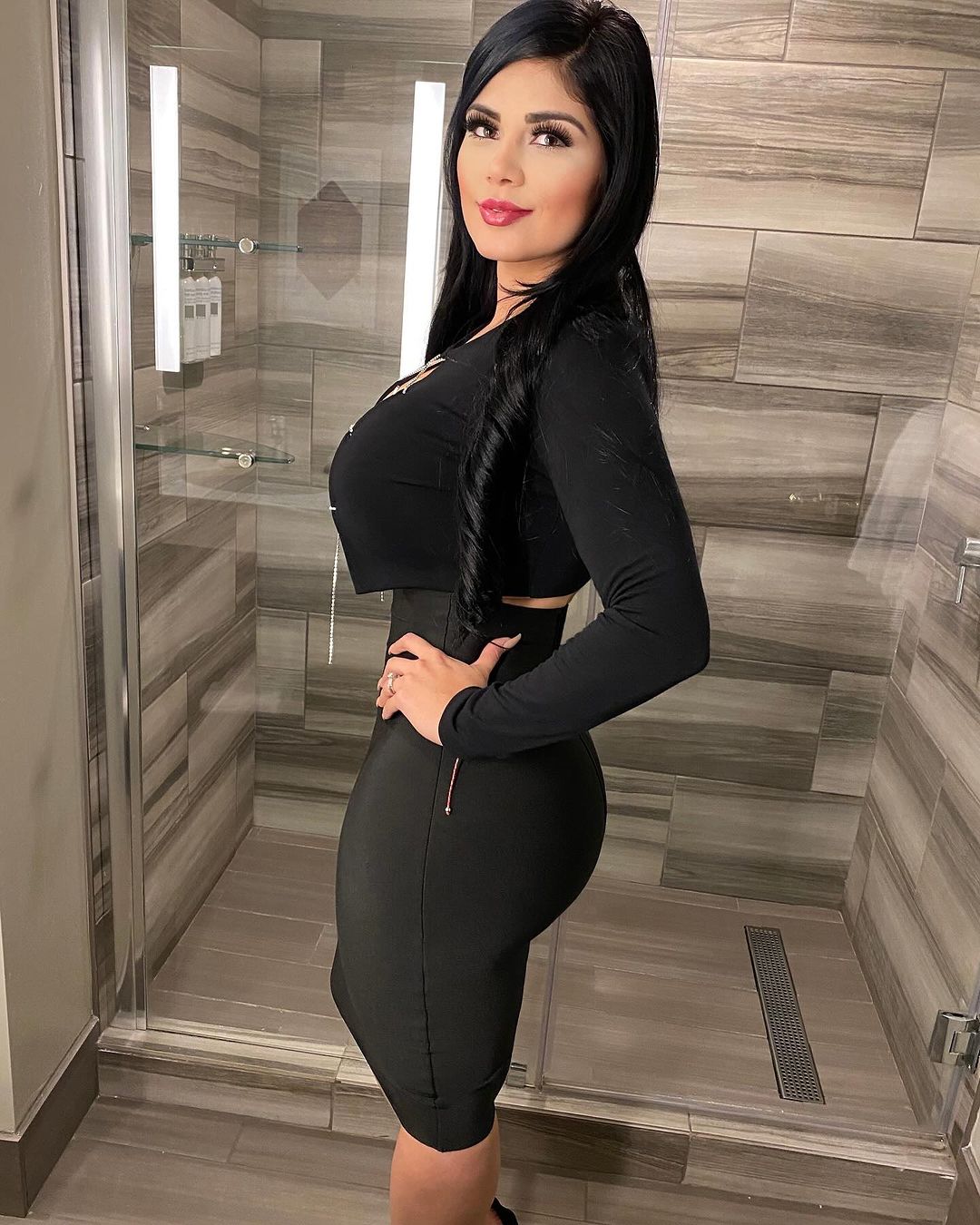 Vianey frias 12 hottest pics, vianey frias 12 instagram