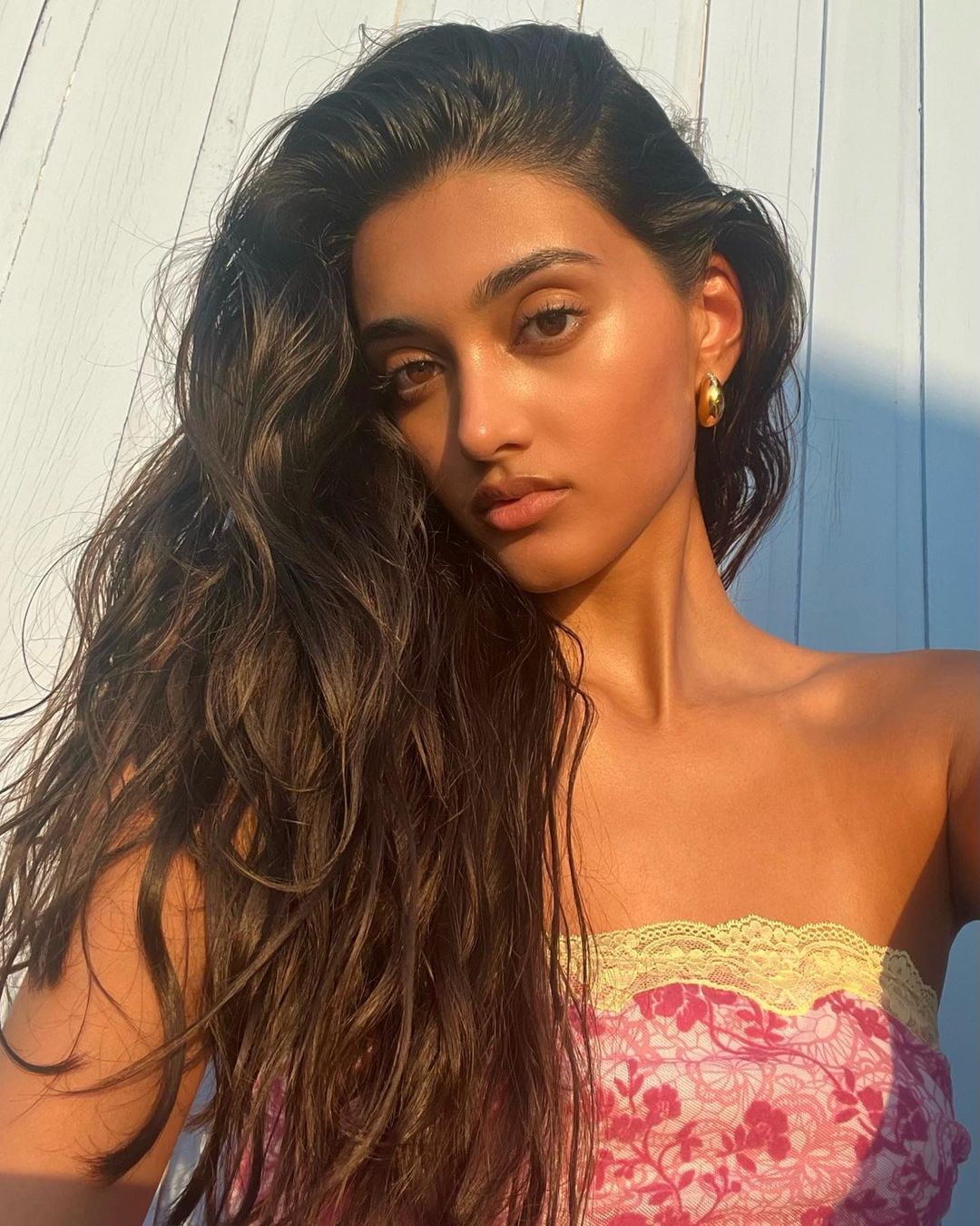 Neelam gill 10 hottest pics, neelam gill 10 instagram