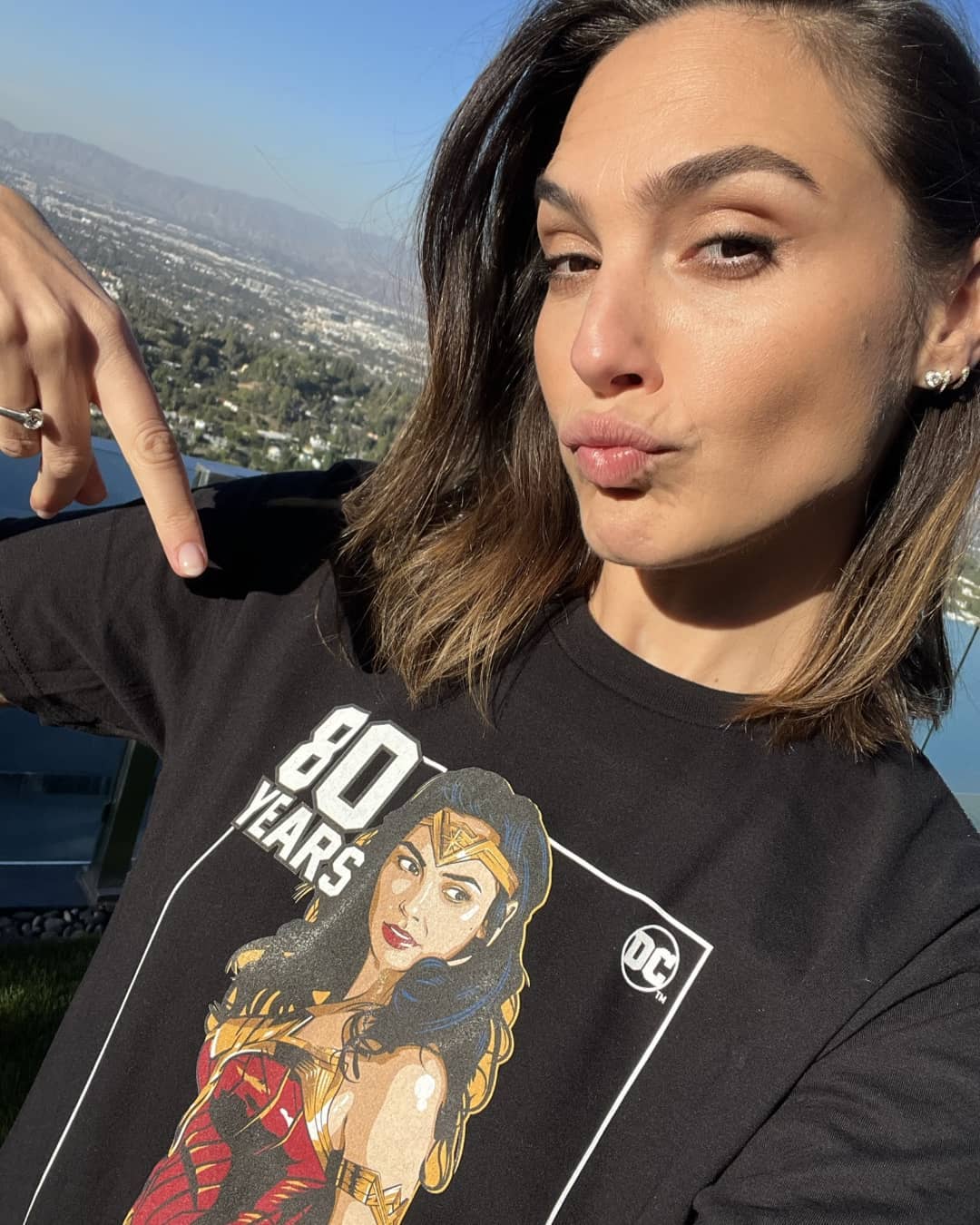 Gal gadot 26 hottest pics, gal gadot 26 instagram