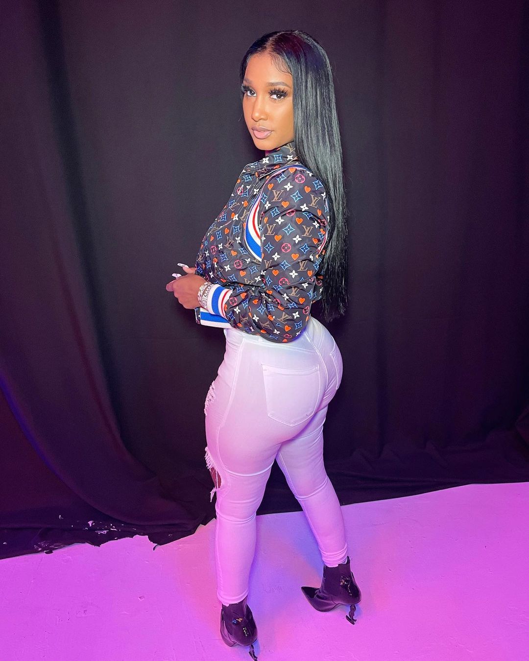 Bernice burgos 38 hottest pics, bernice burgos 38 instagram