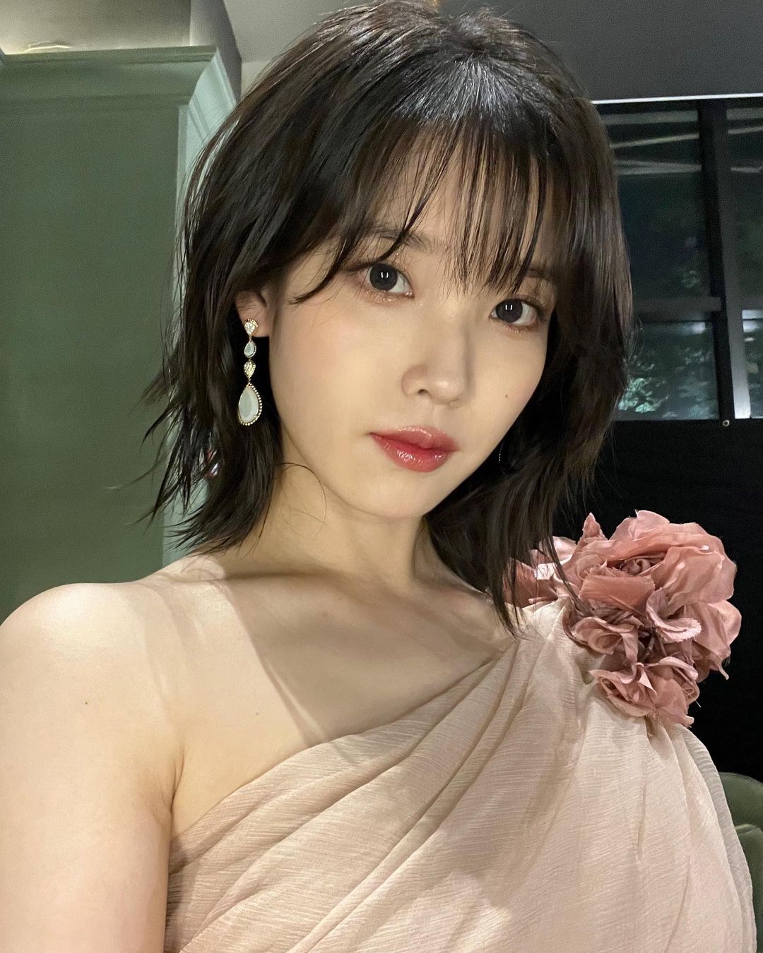 Iu 32 hottest pics, iu 32 instagram