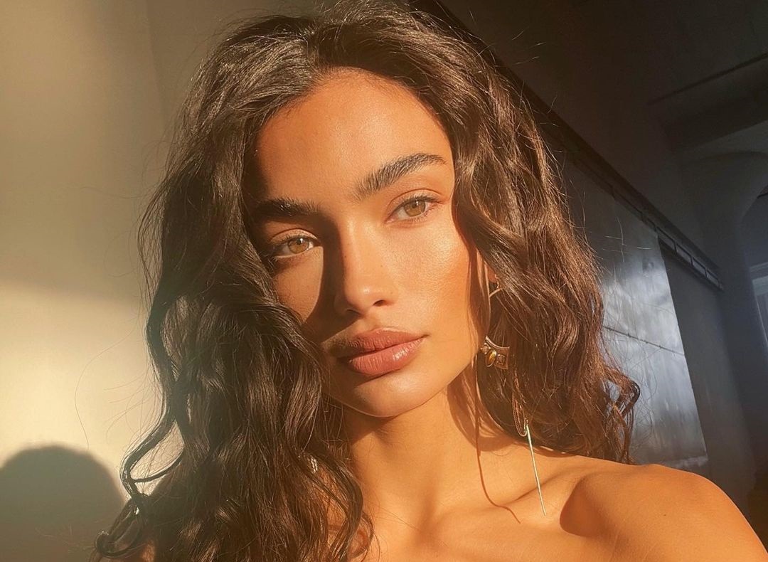 Kelly gale 42 hottest pics, kelly gale 42 instagram