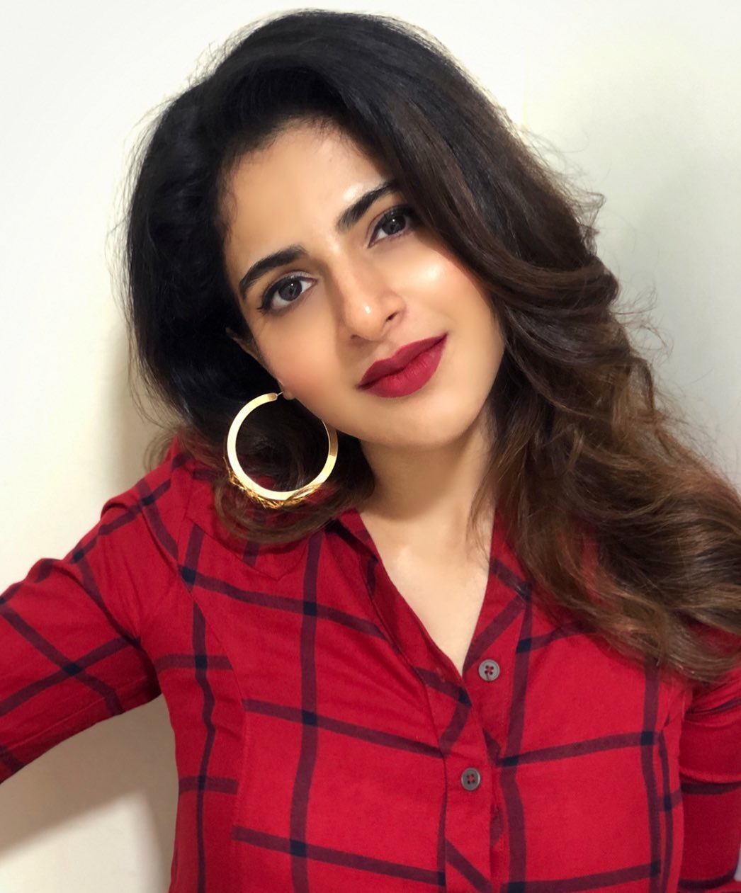 Iswarya menon 22 hottest pics, iswarya menon 22 instagram