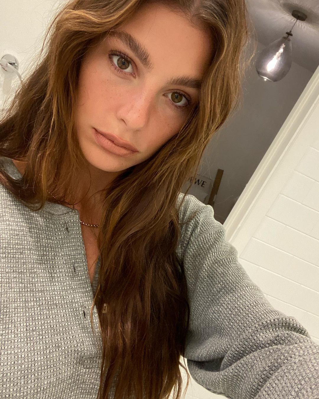 Camila morrone 18 hottest pics, camila morrone 18 instagram