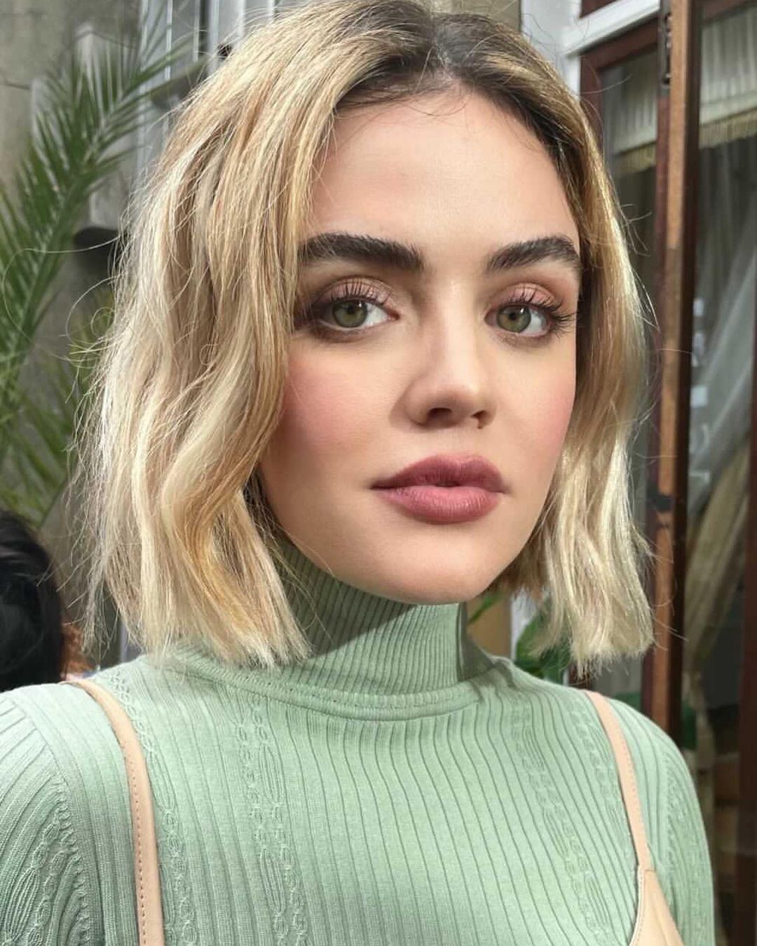Lucy hale 20 hottest pics, lucy hale 20 instagram