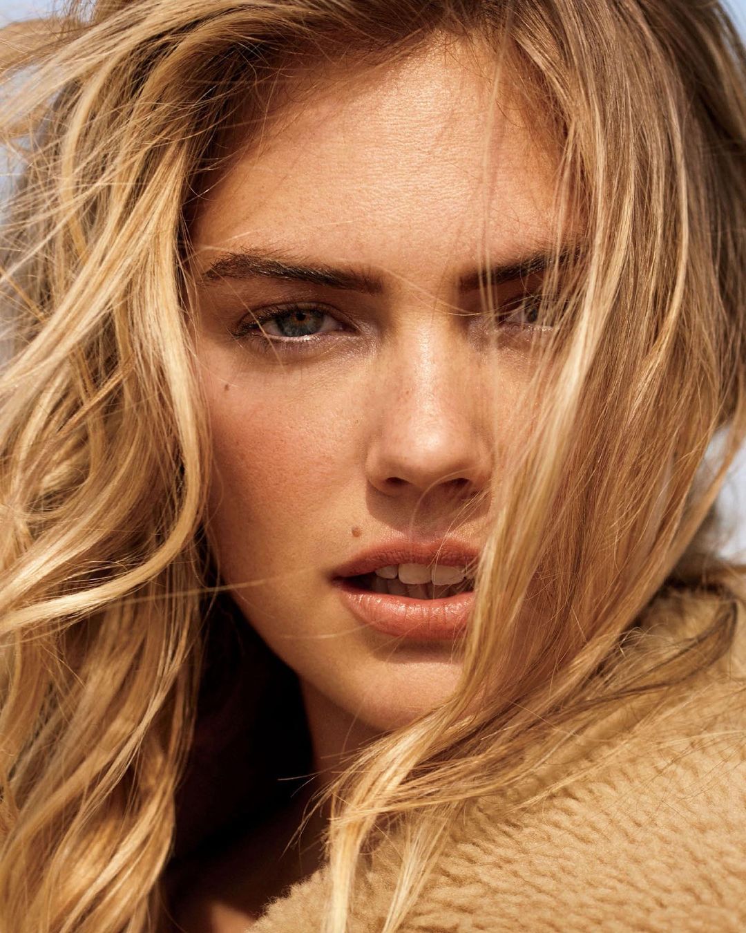 Kate upton 24 hottest pics, kate upton 24 instagram