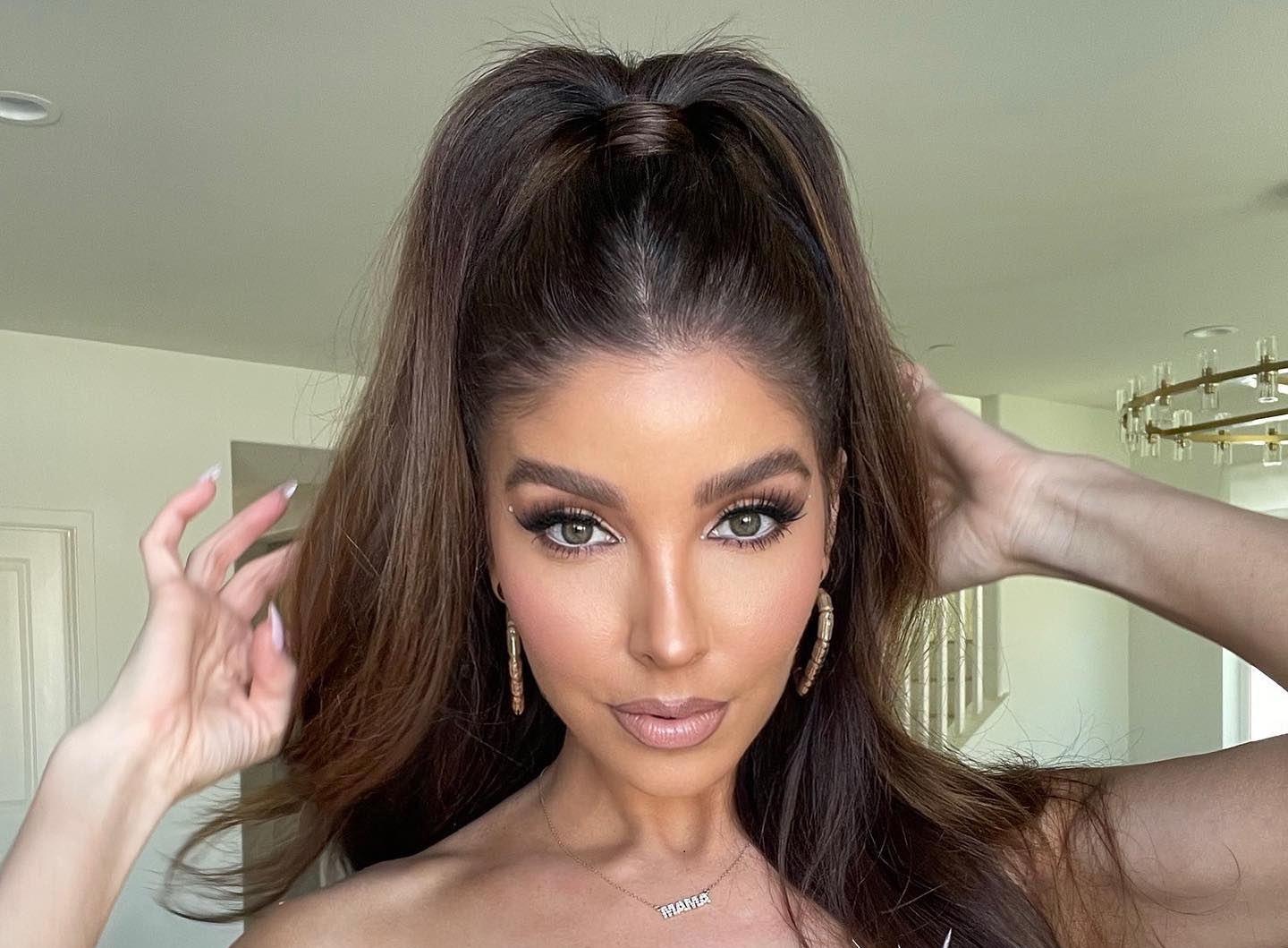 Melissa molinaro 34 hottest pics, melissa molinaro 34 instagram