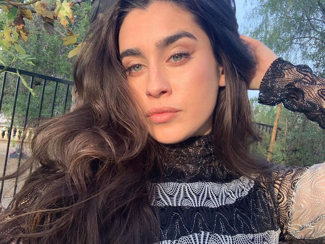 Lauren jauregui 10 hottest pics, lauren jauregui 10 instagram