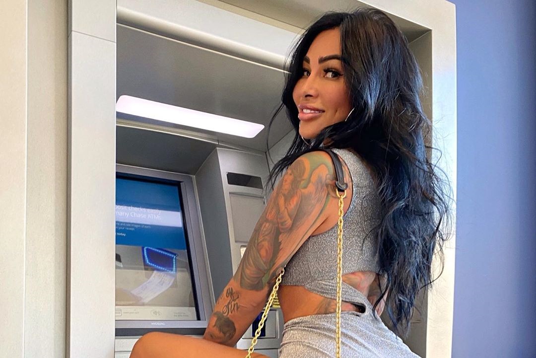 Brittanya razavi 24 hottest pics, brittanya razavi 24 instagram