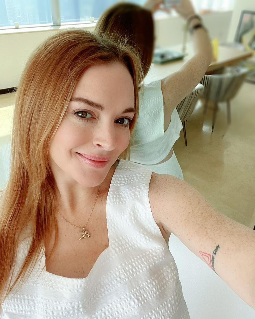 Lindsay lohan 18 hottest pics, lindsay lohan 18 instagram