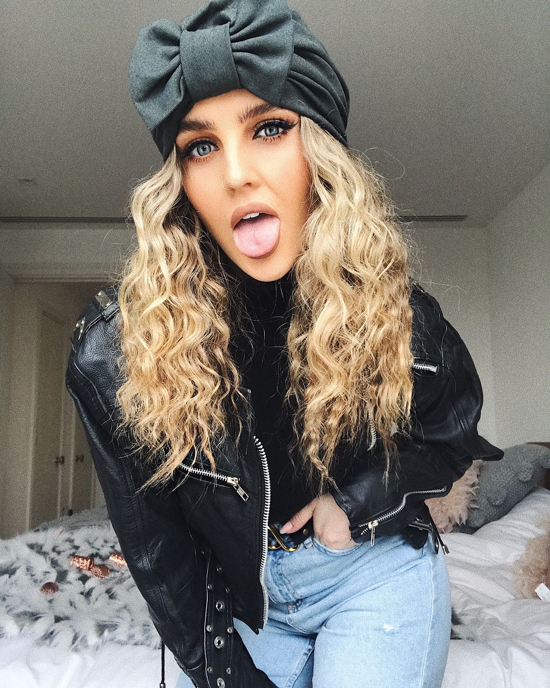 Perrie edwards 12 hottest pics, perrie edwards 12 instagram