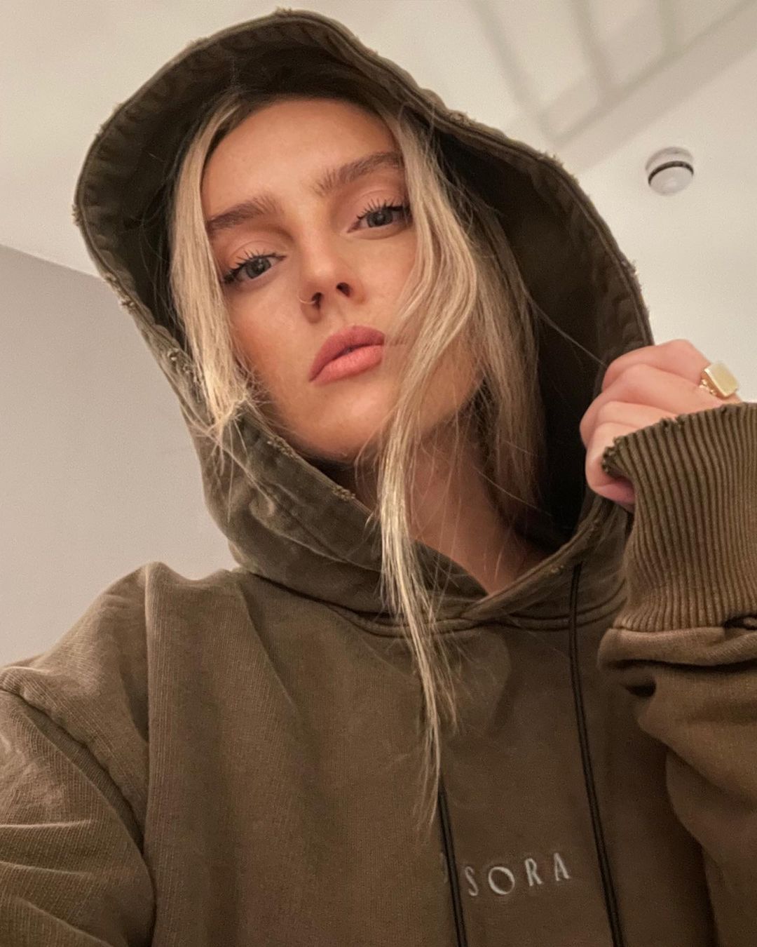 Perrie edwards 14 hottest pics, perrie edwards 14 instagram