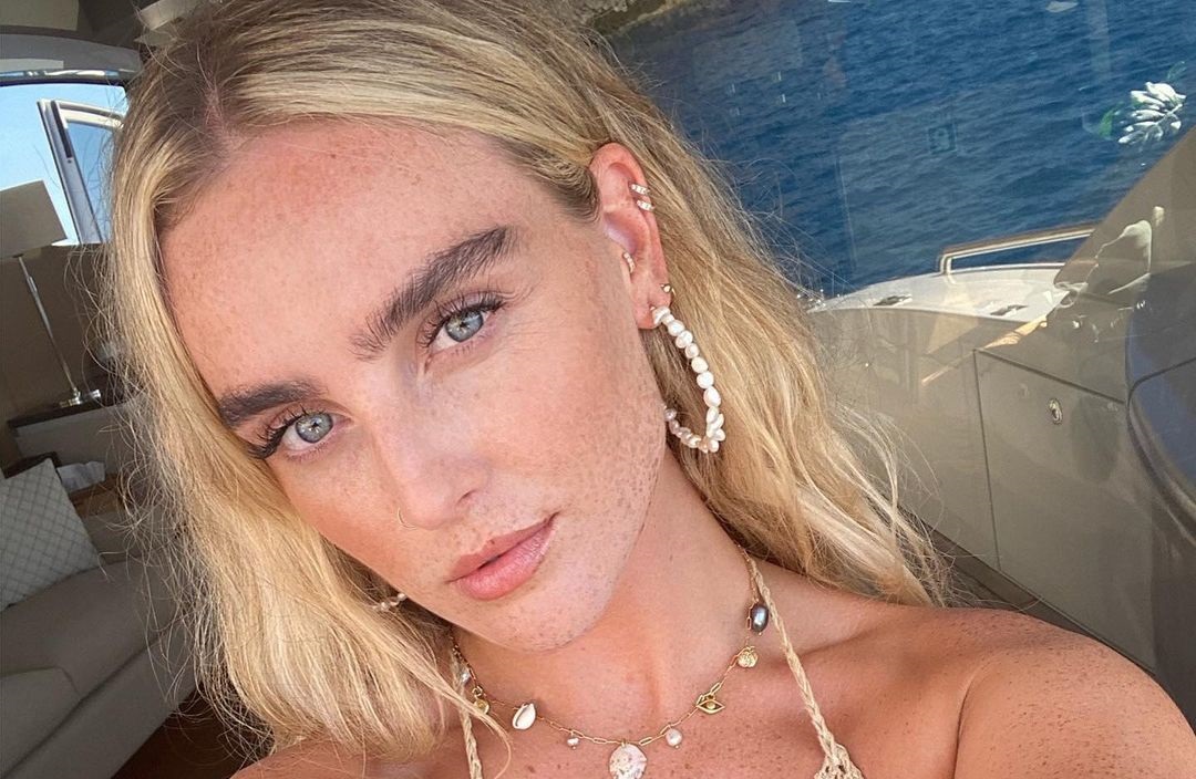 Perrie edwards 26 hottest pics, perrie edwards 26 instagram