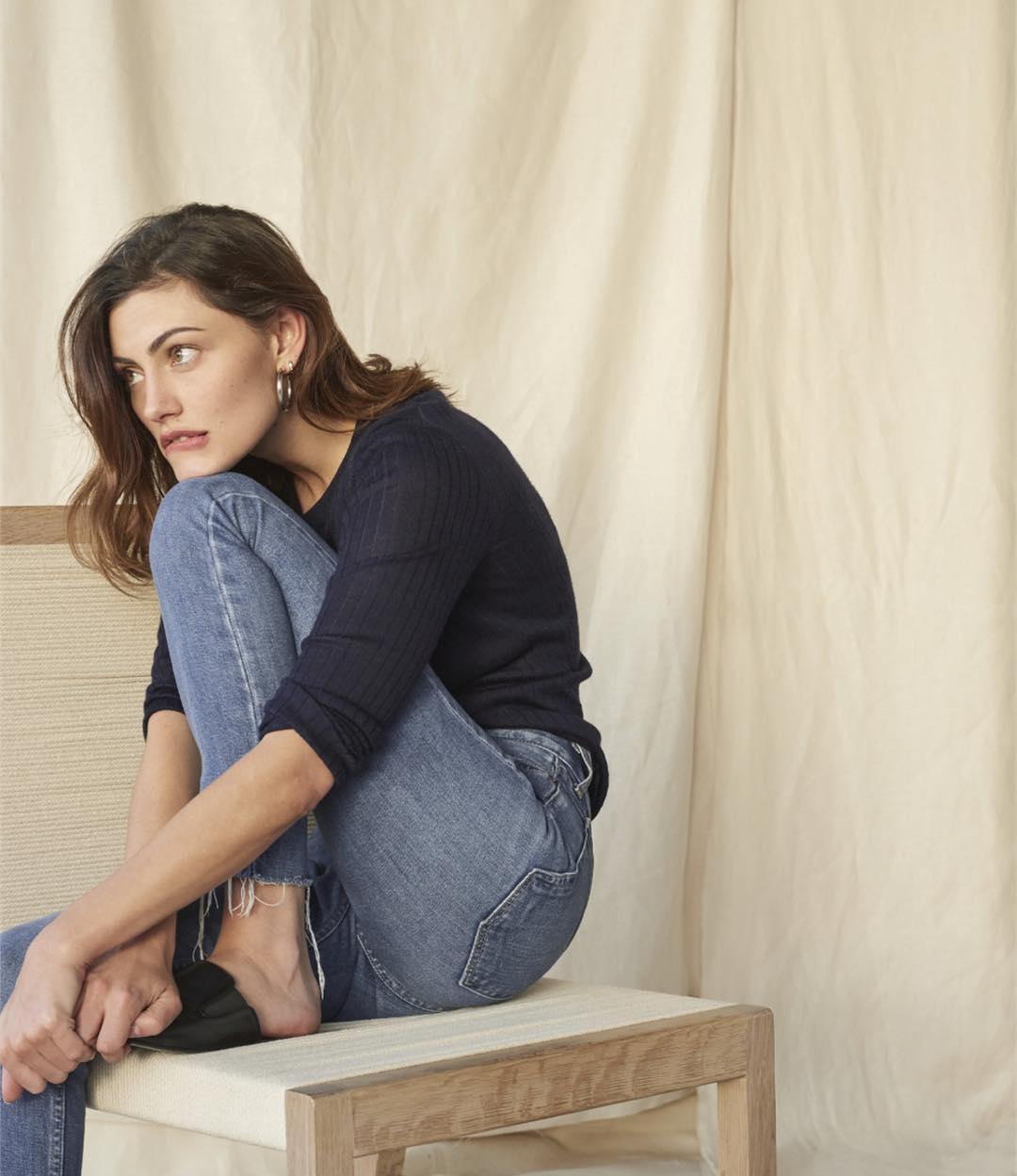 Phoebe tonkin 6 hottest pics, phoebe tonkin 6 instagram