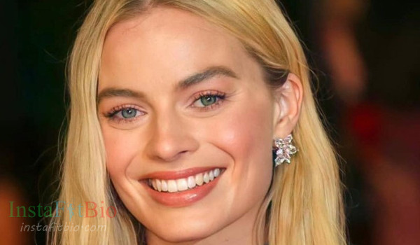 Margot robbie 32 hottest pics, margot robbie 32 instagram