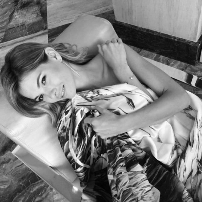 Наталья бардо самые горячие и и откровенные фото 17 hot pics, наталья бардо самые горячие и и откровенные фото 17 bio, наталья бардо самые горячие и и откровенные фото 17 twitter instagram Наталья бардо фото в кресле с покрывалом
