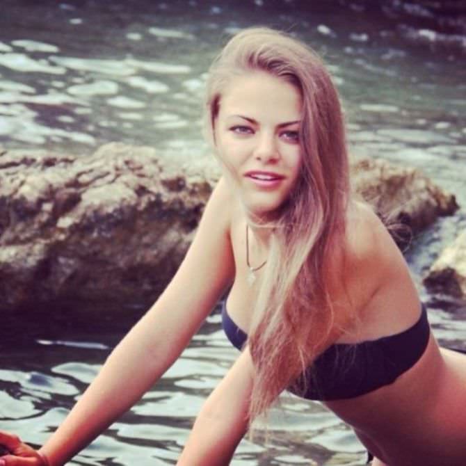 Маргарита аброськина 11 hot pics, маргарита аброськина 11 bio, маргарита аброськина 11 twitter instagram Маргарита аброськина фото на пляже в купальнике