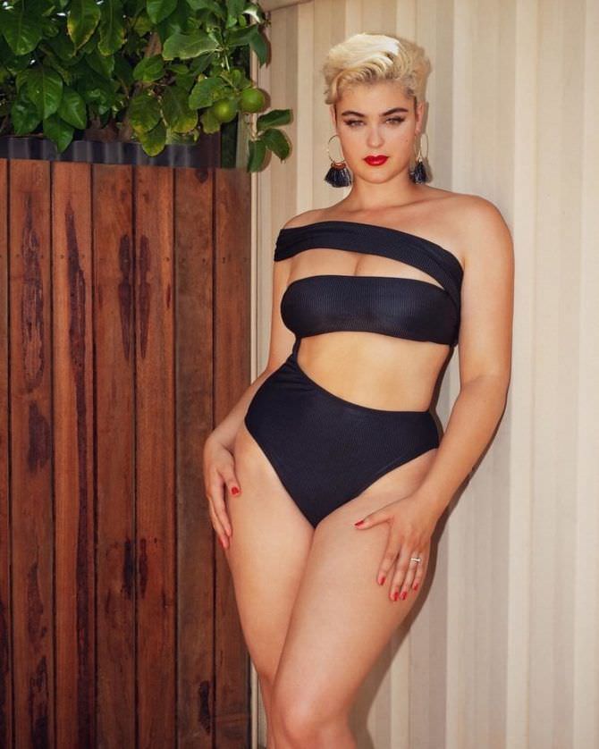 Стефания феррарио 29 hot pics, стефания феррарио 29 bio, стефания феррарио 29 twitter instagram Стефания феррарио фотография в чёрном купальнике