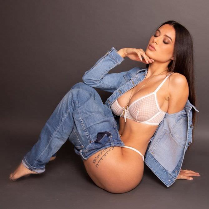 Лана роудс 24 hot pics, лана роудс 24 bio, лана роудс 24 twitter instagram Лана роудс фото в джинсах и белье