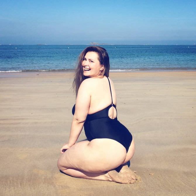 Светлана каширова 13 hot pics, светлана каширова 13 bio, светлана каширова 13 twitter instagram Светлана каширова фото на песчаном пляже