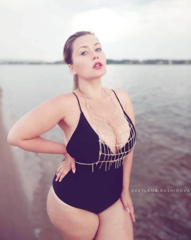 Светлана каширова 22 hot pics, светлана каширова 22 bio, светлана каширова 22 twitter instagram Светлана каширова фото в купальнике и колье