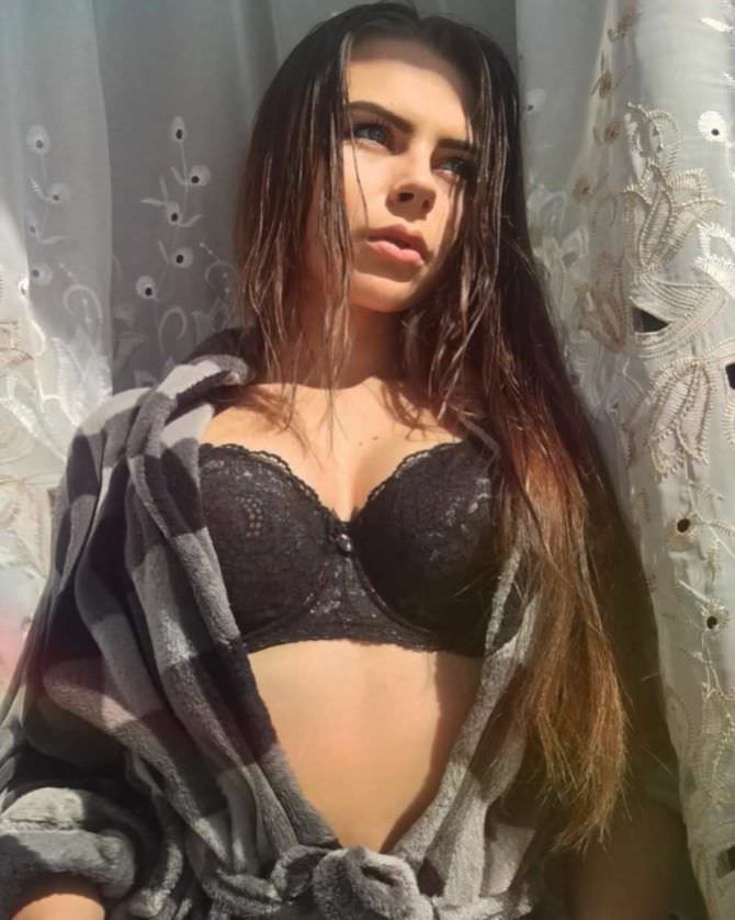 Михалина новаковская 10 hot pics, михалина новаковская 10 bio, михалина новаковская 10 twitter instagram Михалина новаковская фото в чёрном белье