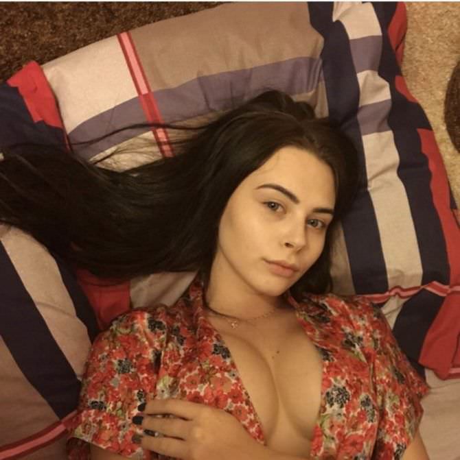 Михалина новаковская 14 hot pics, михалина новаковская 14 bio, михалина новаковская 14 twitter instagram Михалина новаковская слитая фотография