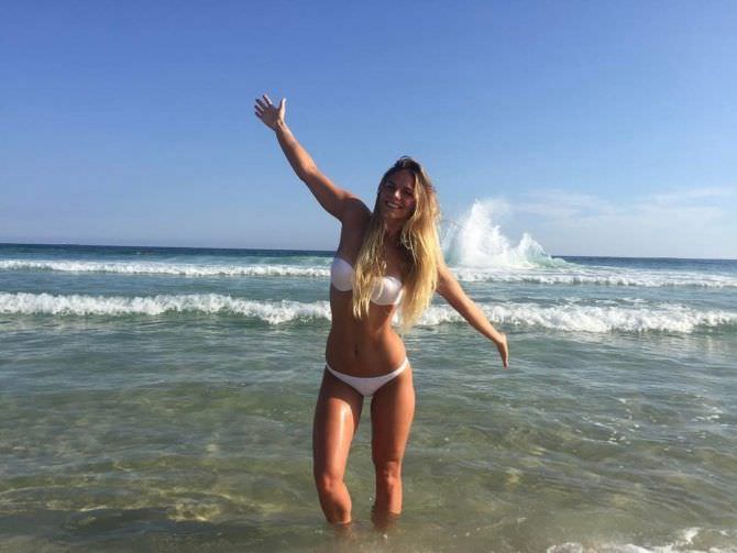 Юлия ефимова 25 hot pics, юлия ефимова 25 bio, юлия ефимова 25 twitter instagram Юлия ефимова фото на море